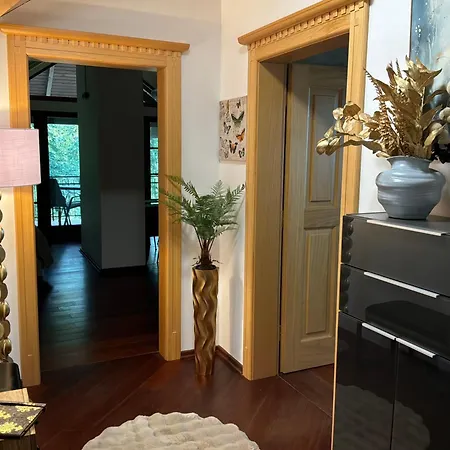 Neue Familienfreundliche Nr 4, 100m2 Nur 10 Min Zu Fuß Von Legoland Entfernt In Einer Stillvoller Waldwilla, Schoener Balkon Waldblick Privater Parkplatz Erholung Wlan Appartement *