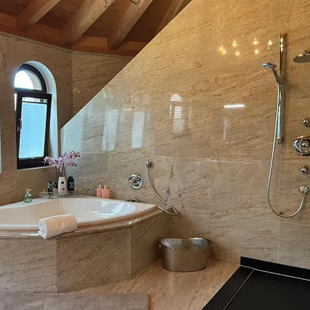 Neue Familienfreundliche Nr 4, 100m2 Nur 10 Min Zu Fuß Von Legoland Entfernt In Einer Stillvoller Waldwilla, Schoener Balkon Waldblick Privater Parkplatz Erholung Wlan *