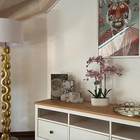 Appartement Neue Familienfreundliche Nr 4, 100m2 Nur 10 Min Zu Fuß Von Legoland Entfernt In Einer Stillvoller Waldwilla, Schoener Balkon Waldblick Privater Parkplatz Erholung Wlan Kleinkötz
