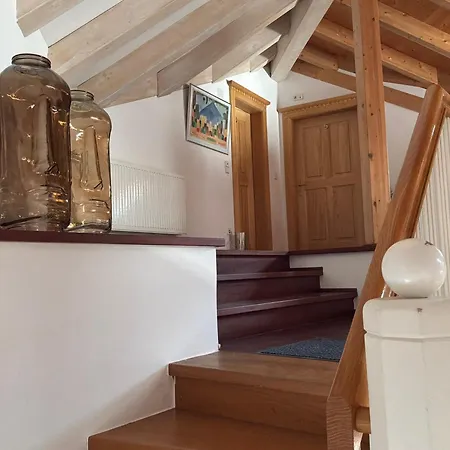 Neue Familienfreundliche Nr 4, 100m2 Nur 10 Min Zu Fuß Von Legoland Entfernt In Einer Stillvoller Waldwilla, Schoener Balkon Waldblick Privater Parkplatz Erholung Wlan Appartement Kleinkötz